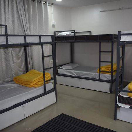 Hyderabad Wanderers Cave酒店 外观 照片